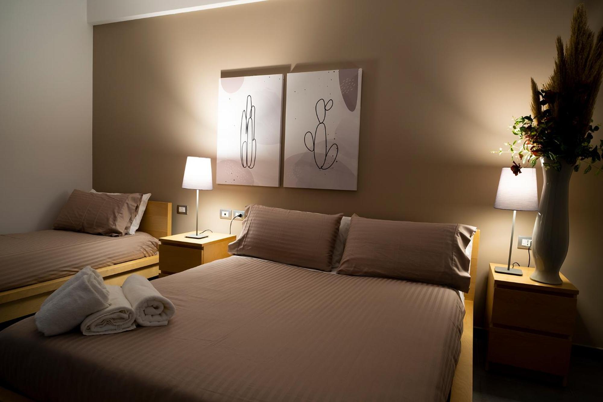 Enny Camere Alcamo Luaran gambar